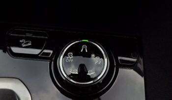 PEUGEOT 5008  | FWD (przód) | Automatyczna | 130 KM | Szary full