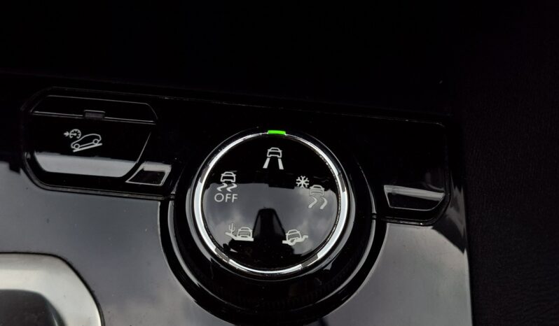 PEUGEOT 5008  | FWD (przód) | Automatyczna | 130 KM | Szary full