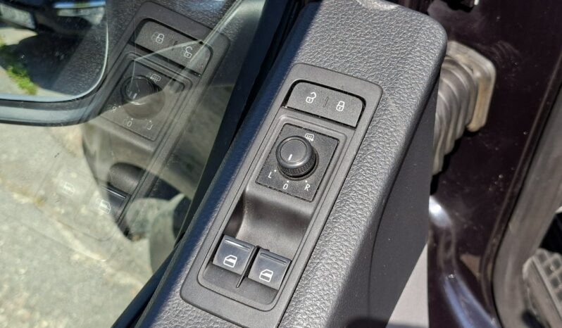 VOLKSWAGEN Caravelle  | FWD (przód) | Automatyczna | 150 KM | niebieski ciemny full