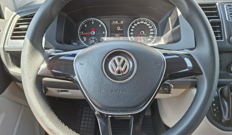 VOLKSWAGEN Caravelle  | FWD (przód) | Automatyczna | 150 KM | niebieski ciemny full