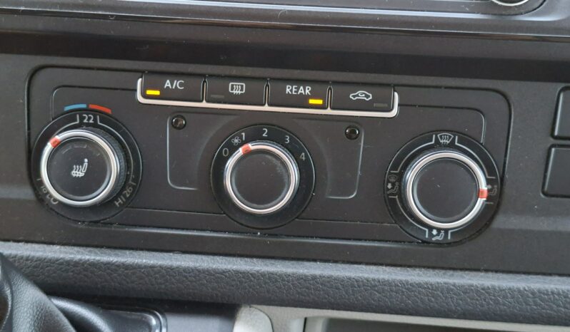 VOLKSWAGEN Caravelle  | FWD (przód) | Automatyczna | 150 KM | niebieski ciemny full