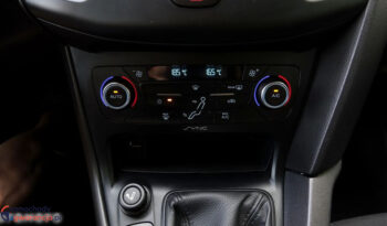 FORD Focus  | FWD (przód) | Manualna | 125 KM | Czarny full