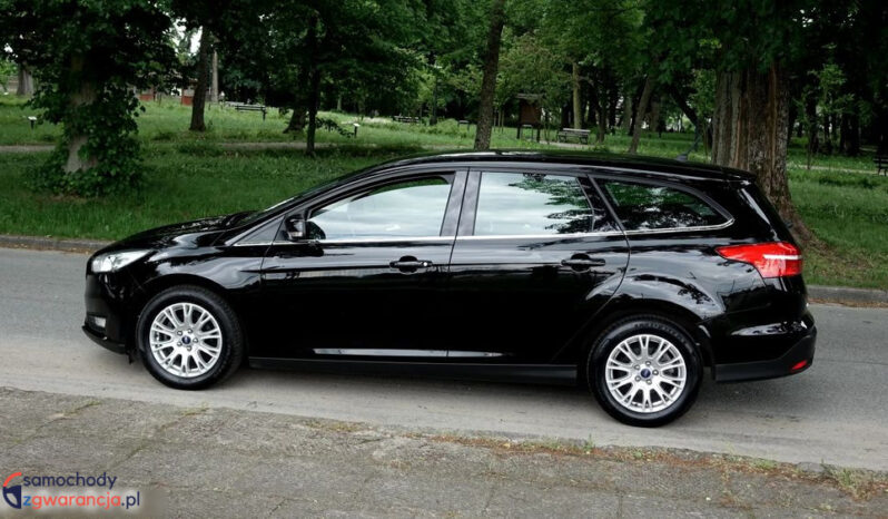 FORD Focus  | FWD (przód) | Manualna | 125 KM | Czarny full
