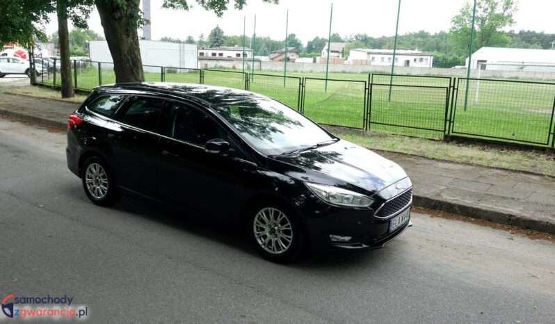 FORD Focus  | FWD (przód) | Manualna | 125 KM | Czarny full