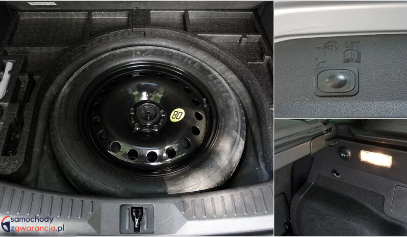 FORD Kuga  | 4×4 (stały) | Automatyczna | 140 KM | Srebrny full
