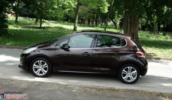 PEUGEOT 208  | FWD (przód) | Manualna | 120 KM | Brązowy full