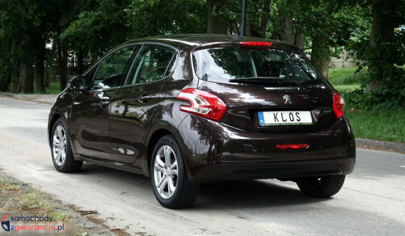PEUGEOT 208  | FWD (przód) | Manualna | 120 KM | Brązowy full