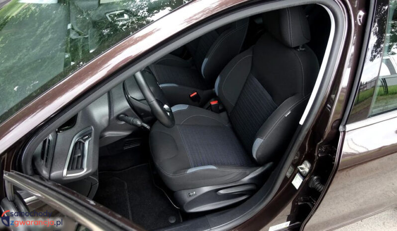 PEUGEOT 208  | FWD (przód) | Manualna | 120 KM | Brązowy full