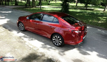 RENAULT Megane  | FWD (przód) | Automatyczna | 140 KM | Bordowy full