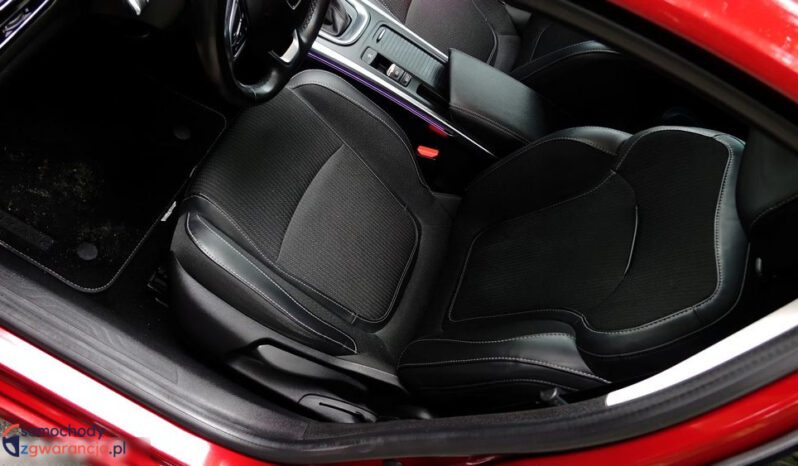 RENAULT Megane  | FWD (przód) | Automatyczna | 140 KM | Bordowy full