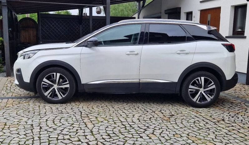 PEUGEOT 3008  | FWD (przód) | Manualna | 131 KM | Biały full