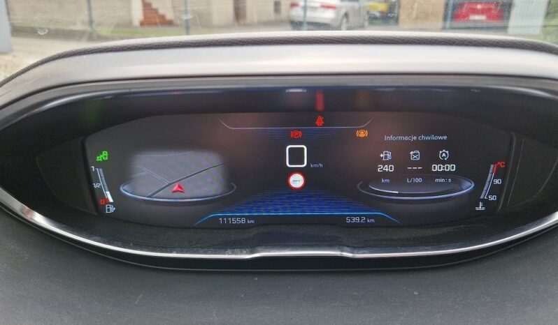 PEUGEOT 3008  | FWD (przód) | Manualna | 131 KM | Biały full