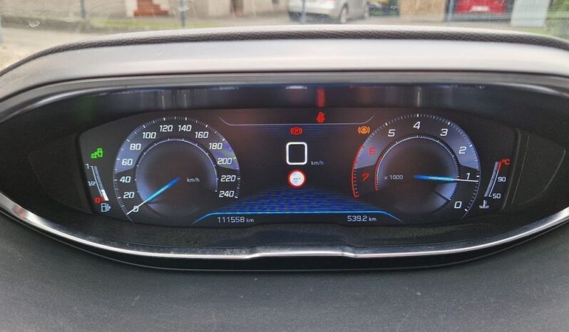 PEUGEOT 3008  | FWD (przód) | Manualna | 131 KM | Biały full