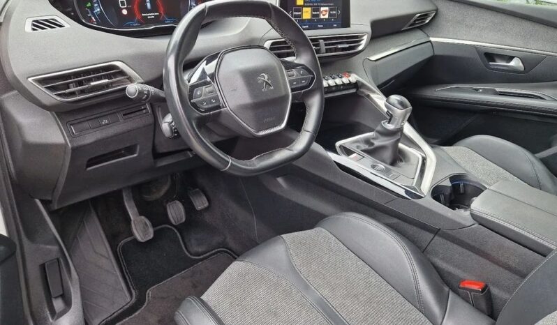 PEUGEOT 3008  | FWD (przód) | Manualna | 131 KM | Biały full