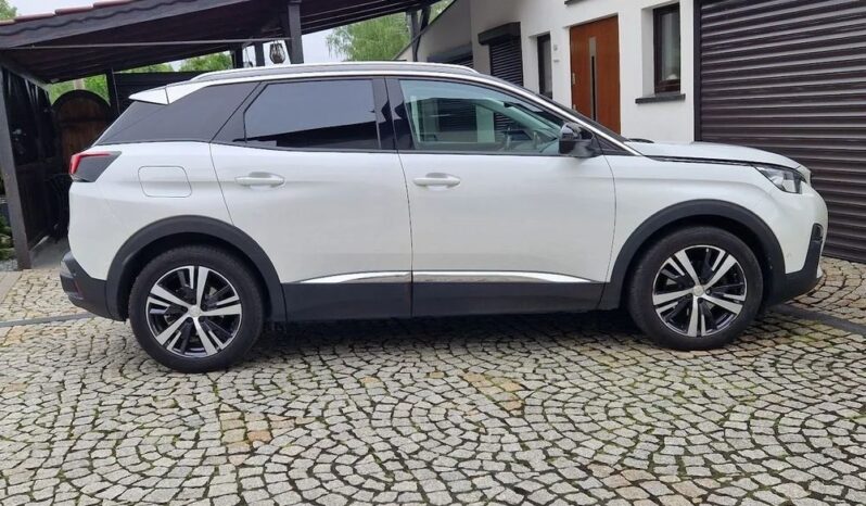 PEUGEOT 3008  | FWD (przód) | Manualna | 131 KM | Biały full