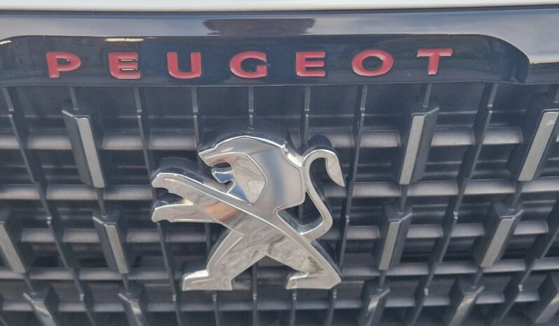 PEUGEOT 2008  | FWD (przód) | Manualna | 110 KM | Biały full