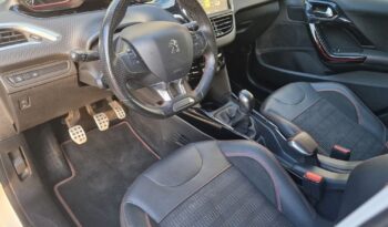 PEUGEOT 2008  | FWD (przód) | Manualna | 110 KM | Biały full