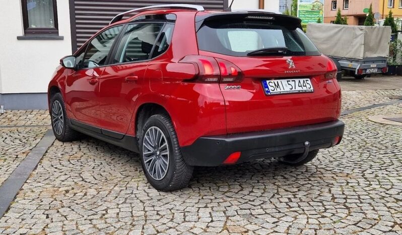 PEUGEOT 2008  | FWD (przód) | Manualna | 110 KM | Czerwony full