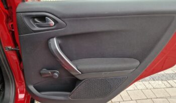 PEUGEOT 2008  | FWD (przód) | Manualna | 110 KM | Czerwony full