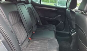 SKODA Superb  | FWD (przód) | Automatyczna | 190 KM | Szary full