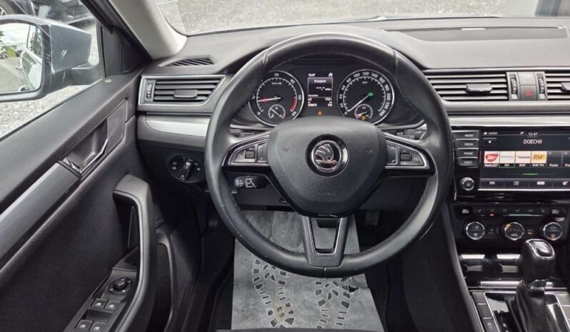 SKODA Superb  | FWD (przód) | Automatyczna | 190 KM | Szary full