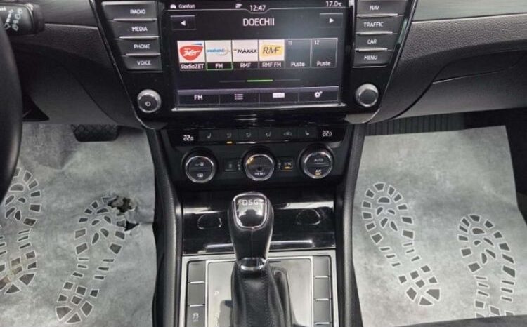 SKODA Superb  | FWD (przód) | Automatyczna | 190 KM | Szary full