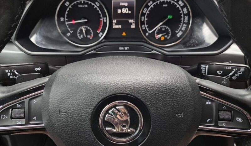 SKODA Superb  | FWD (przód) | Automatyczna | 190 KM | Szary full