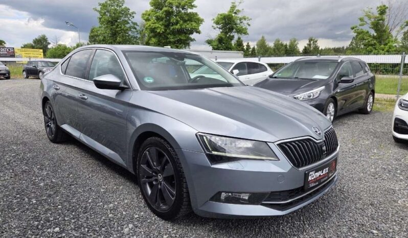 SKODA Superb  | FWD (przód) | Automatyczna | 190 KM | Szary full