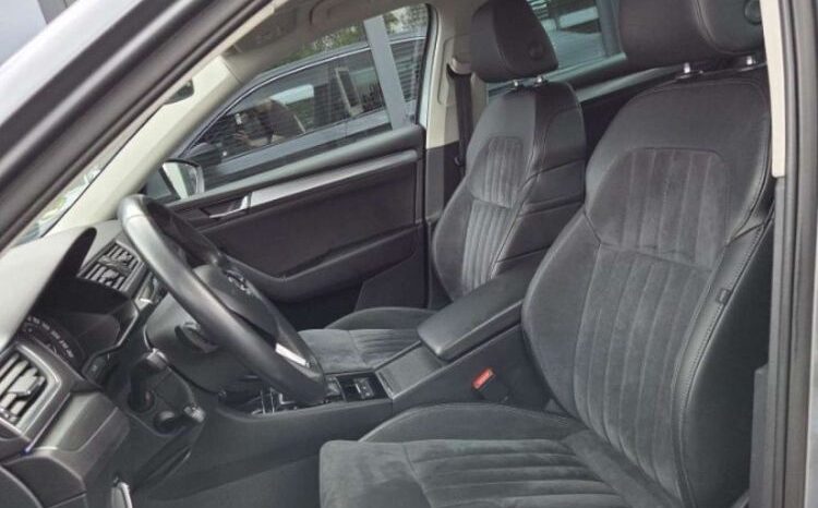 SKODA Superb  | FWD (przód) | Automatyczna | 190 KM | Szary full