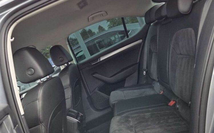 SKODA Superb  | FWD (przód) | Automatyczna | 190 KM | Szary full