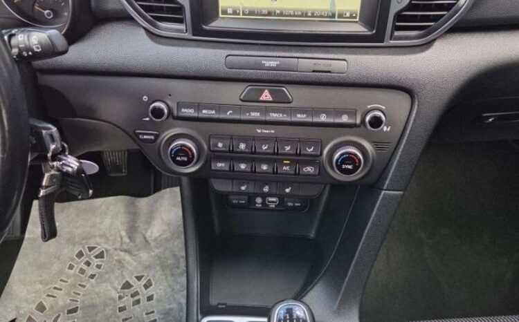 KIA Sportage  | FWD (przód) | Manualna | 132 KM | Szary full