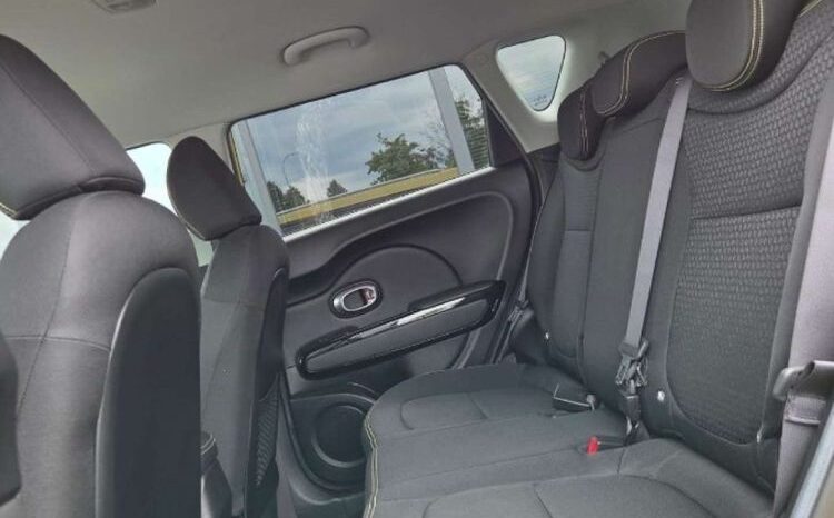 KIA Soul  | FWD (przód) | Automatyczna | 128 KM | Żółty full