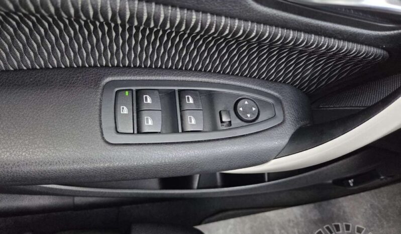 BMW Seria 1  | RWD (tył) | Automatyczna | 143 KM | Czarny full