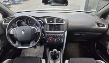 CITROEN DS4  | FWD (przód) | Manualna | 120 KM | Biały full