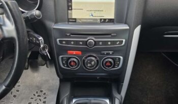 CITROEN DS4  | FWD (przód) | Manualna | 120 KM | Biały full