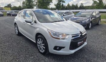 CITROEN DS4  | FWD (przód) | Manualna | 120 KM | Biały full