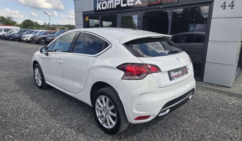 CITROEN DS4  | FWD (przód) | Manualna | 120 KM | Biały full