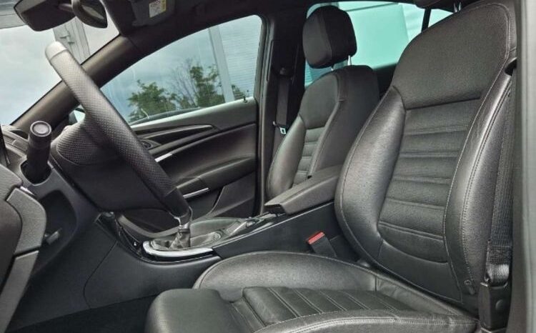OPEL Insignia  | FWD (przód) | Manualna | 194 KM | Czarny full