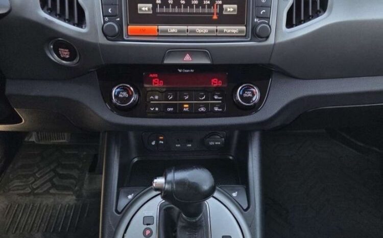 KIA Sportage  | 4×4 (doł. automatycznie) | Automatyczna | 184 KM | Szary full