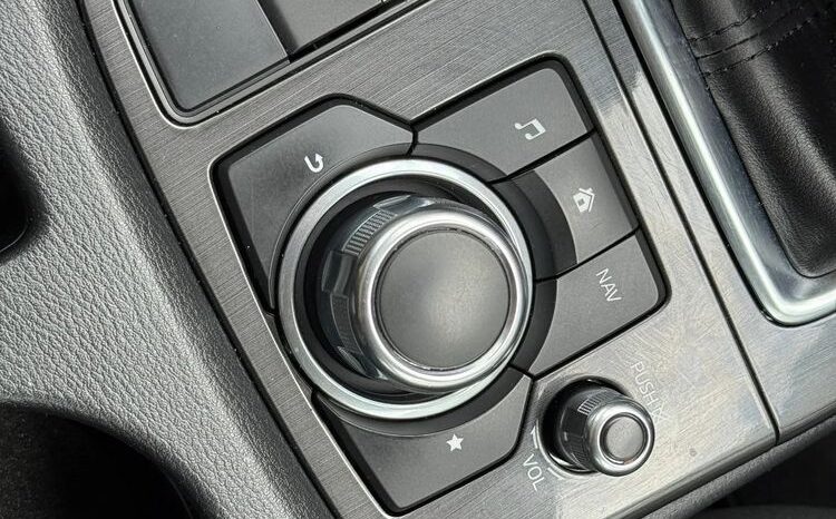 MAZDA CX-5  | 4×4 (doł. automatycznie) | Manualna | 150 KM | Czarny full
