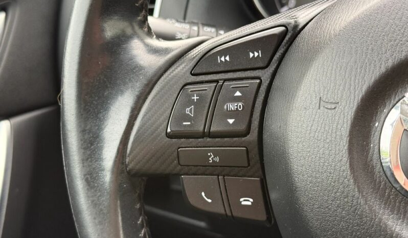 MAZDA CX-5  | 4×4 (doł. automatycznie) | Manualna | 150 KM | Czarny full