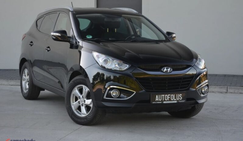 HYUNDAI ix35  | FWD (przód) | Manualna | 116 KM | Czarny full