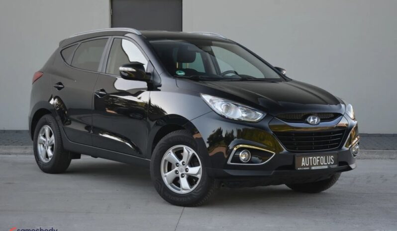 HYUNDAI ix35  | FWD (przód) | Manualna | 116 KM | Czarny full