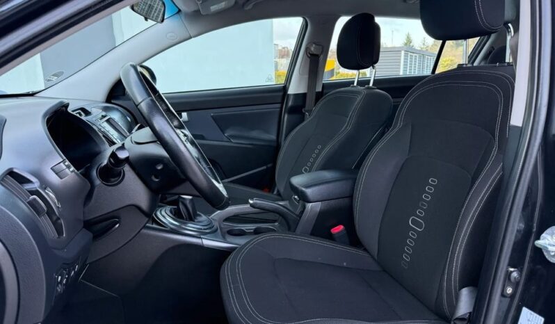 KIA Sportage  | FWD (przód) | Manualna | 115 KM | Czarny full