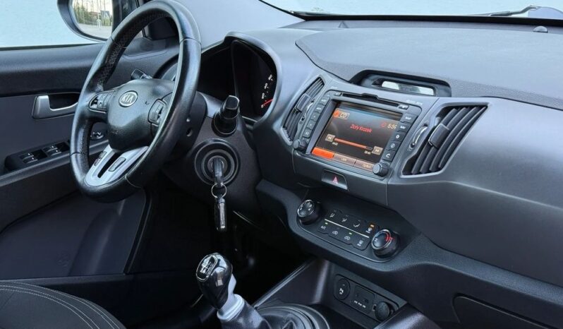 KIA Sportage  | FWD (przód) | Manualna | 115 KM | Czarny full
