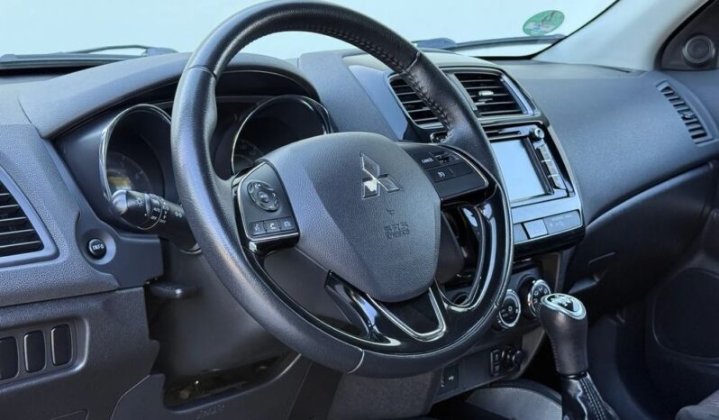MITSUBISHI ASX  | FWD (przód) | Manualna | 117 KM | Czarny full