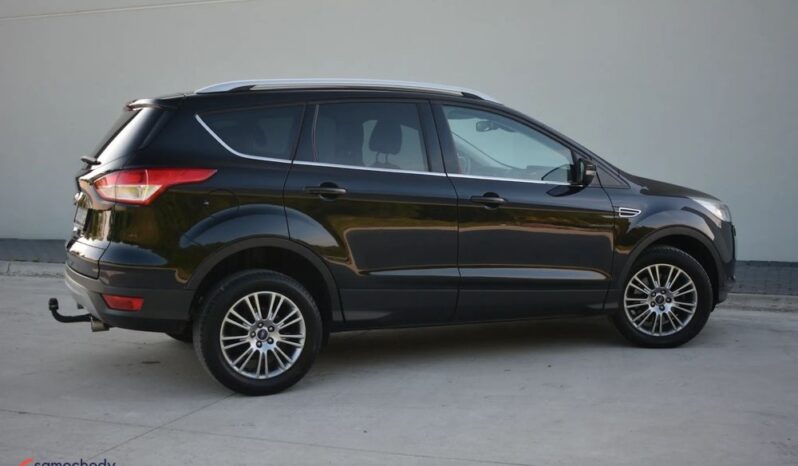 FORD Kuga  | 4×4 (doł. automatycznie) | Manualna | 140 KM | Czarny full