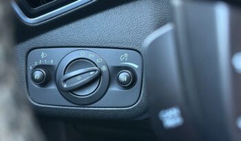FORD Kuga  | 4×4 (doł. automatycznie) | Manualna | 140 KM | Czarny full