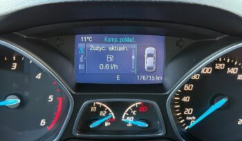 FORD Kuga  | 4×4 (doł. automatycznie) | Manualna | 140 KM | Czarny full