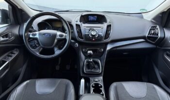 FORD Kuga  | 4×4 (doł. automatycznie) | Manualna | 140 KM | Czarny full